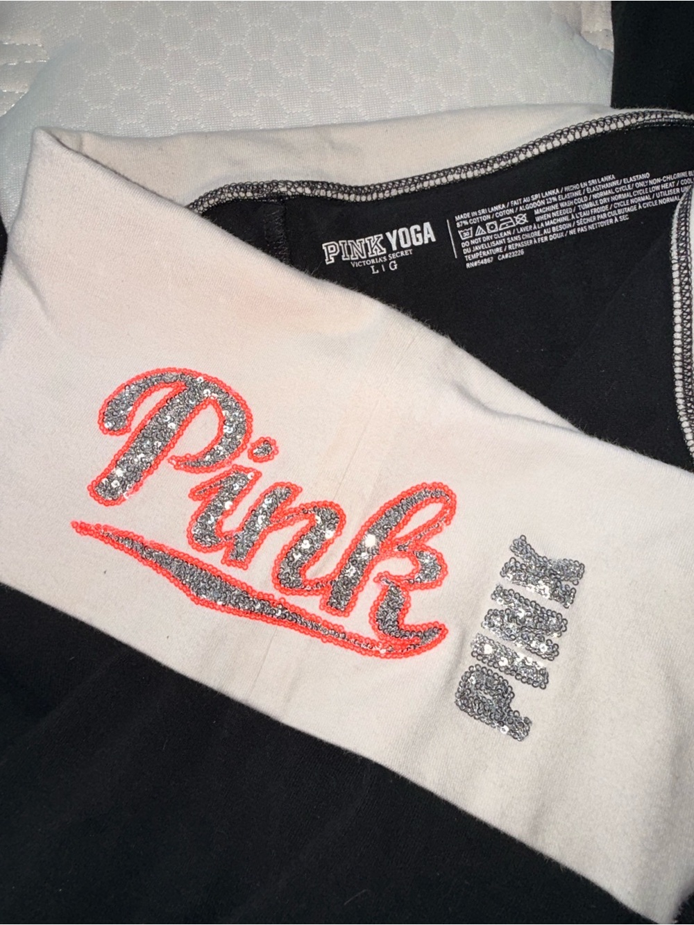 108. PINK Victoria's Secret Black Leggings with Fold-Over White Waistband Y2K - Picture 3 of 5